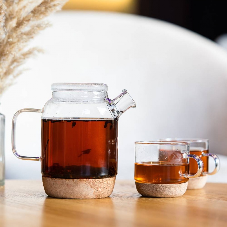 Zestaw do herbaty dzbanek i 2 filiżanki z korkowymi podstawkami