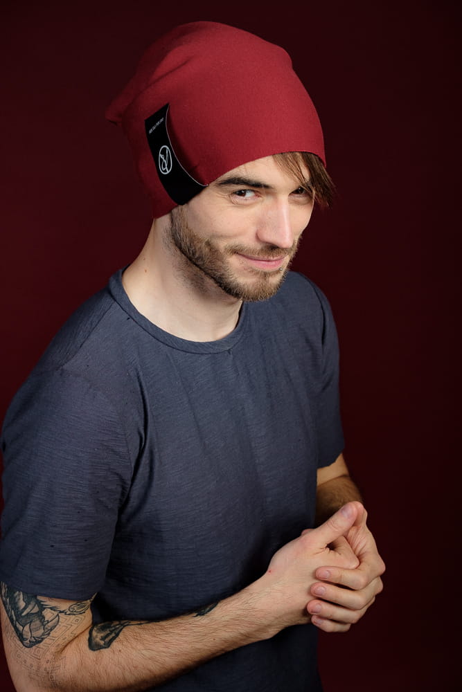 Czapka Hultajka bordo męska