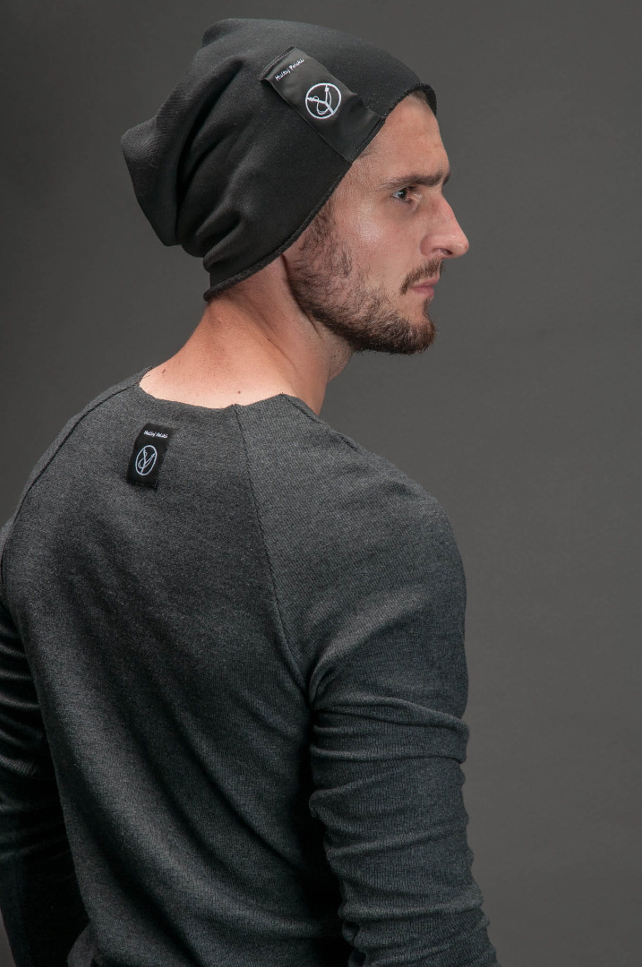 Czapka Hultajka czarna męska