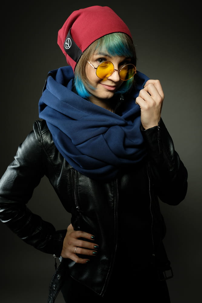 Czapka Hultajka bordo damska