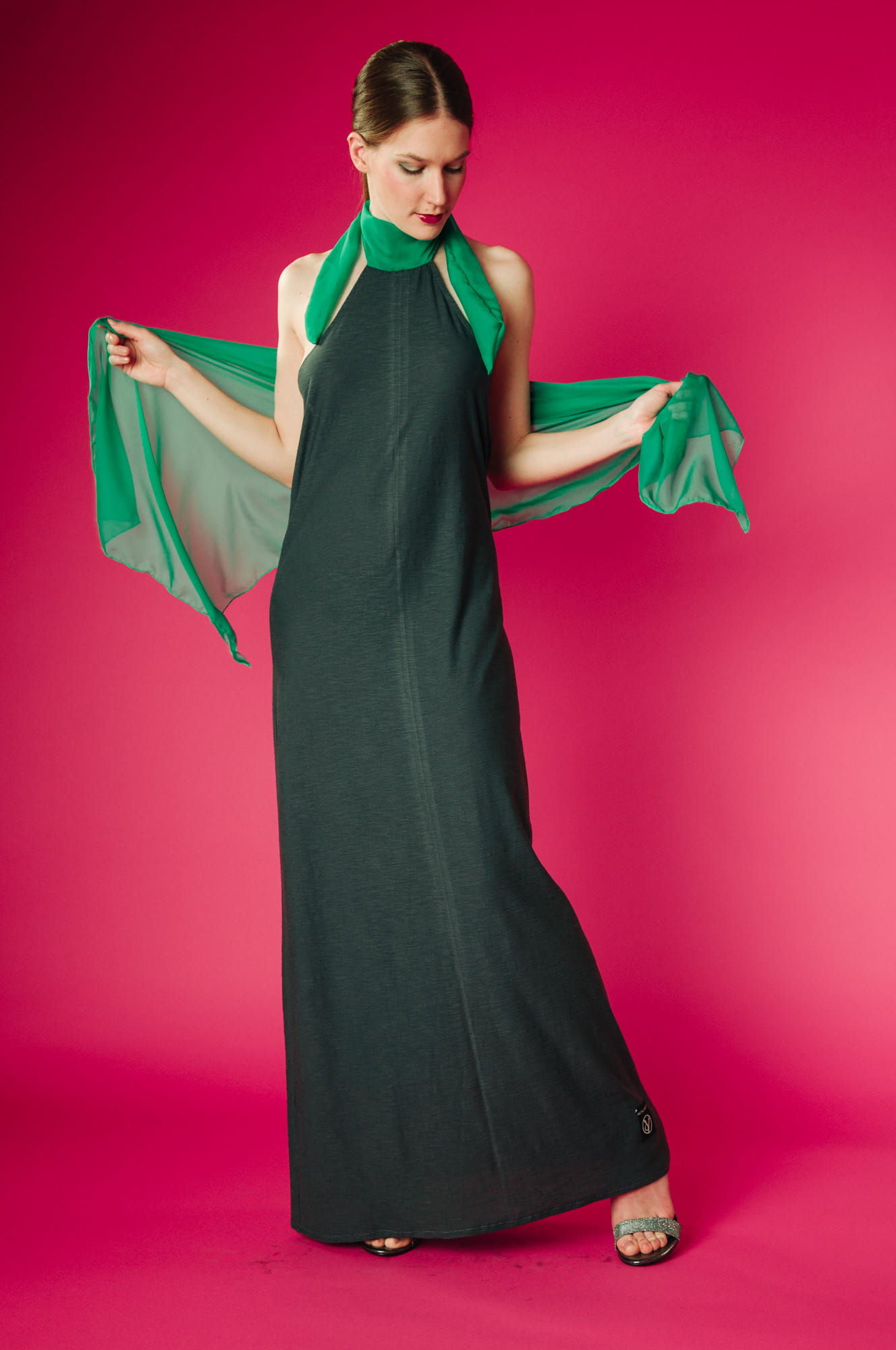 Długa Sukienka Mgiełka Grafit