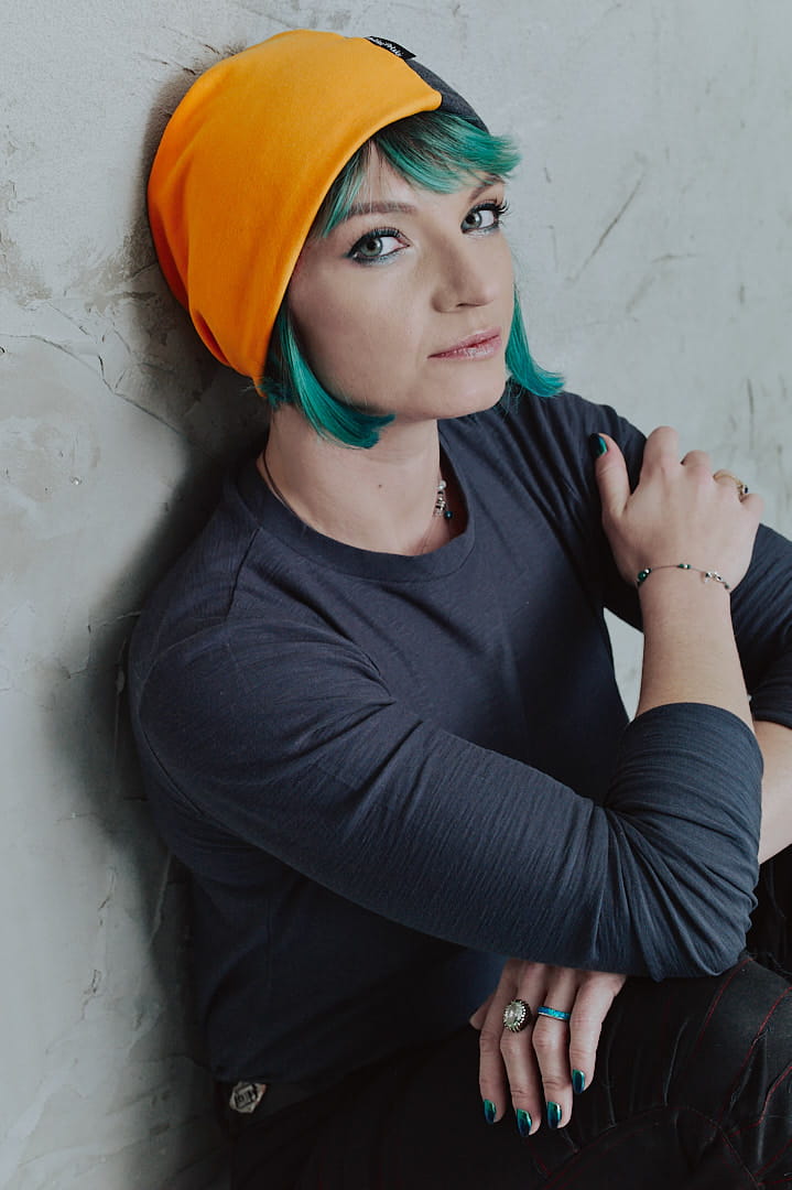 Czapka Hultajka Dzielona z Mandarynką