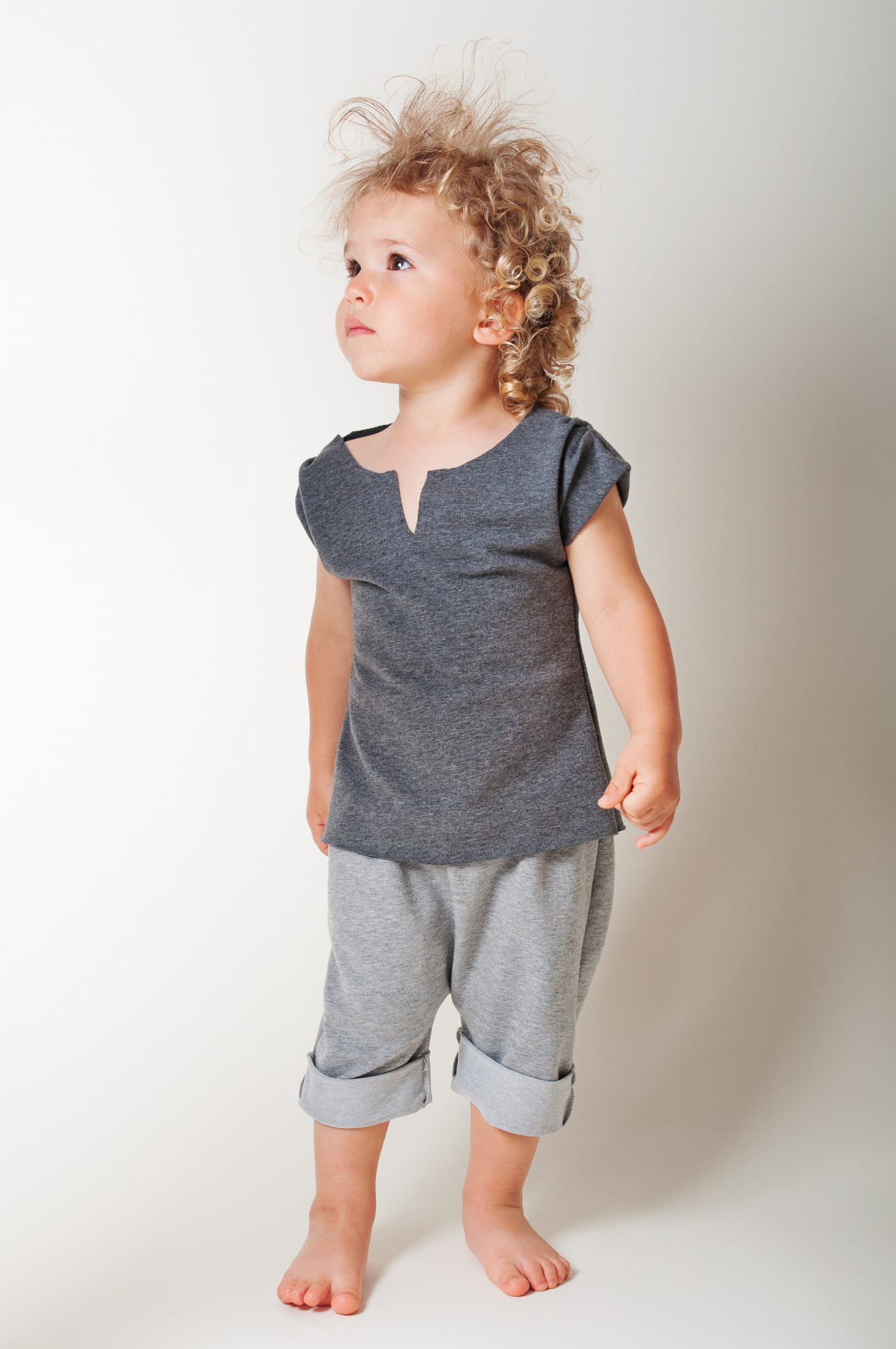 Podkoszulka wycięta dziecięca ciemnoszara