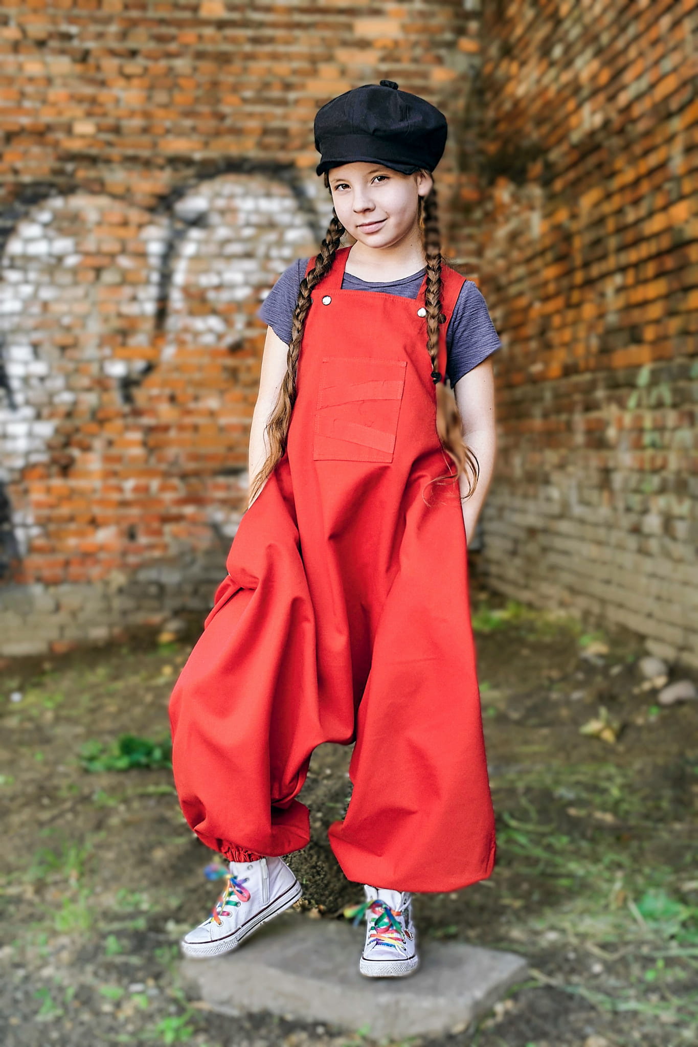 Spodnie dziecięce Hultaje czerwone