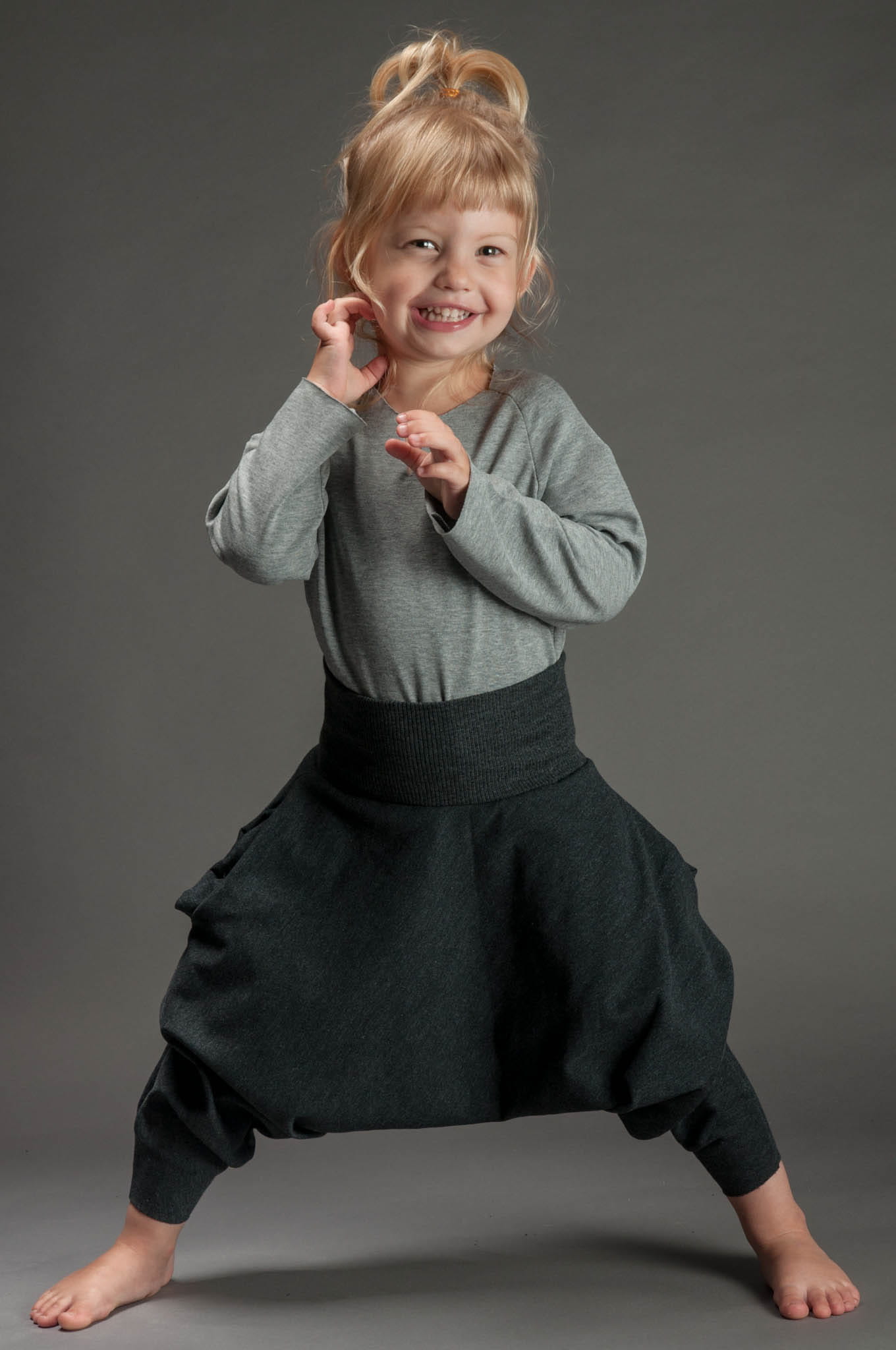 Spodnie Haremki z kieszeniami dziecięce ciemnoszare