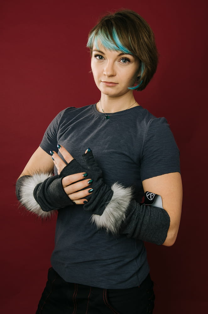 Rękawiczki Łotrzyce Ciemne z futerkiem