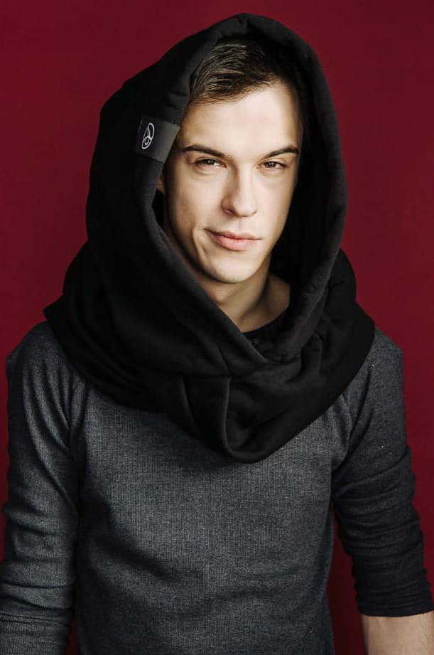 Kaptur czarny męski