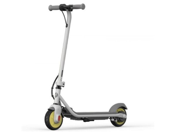 SEGWAY-NINEBOT KikScooter ZING C8