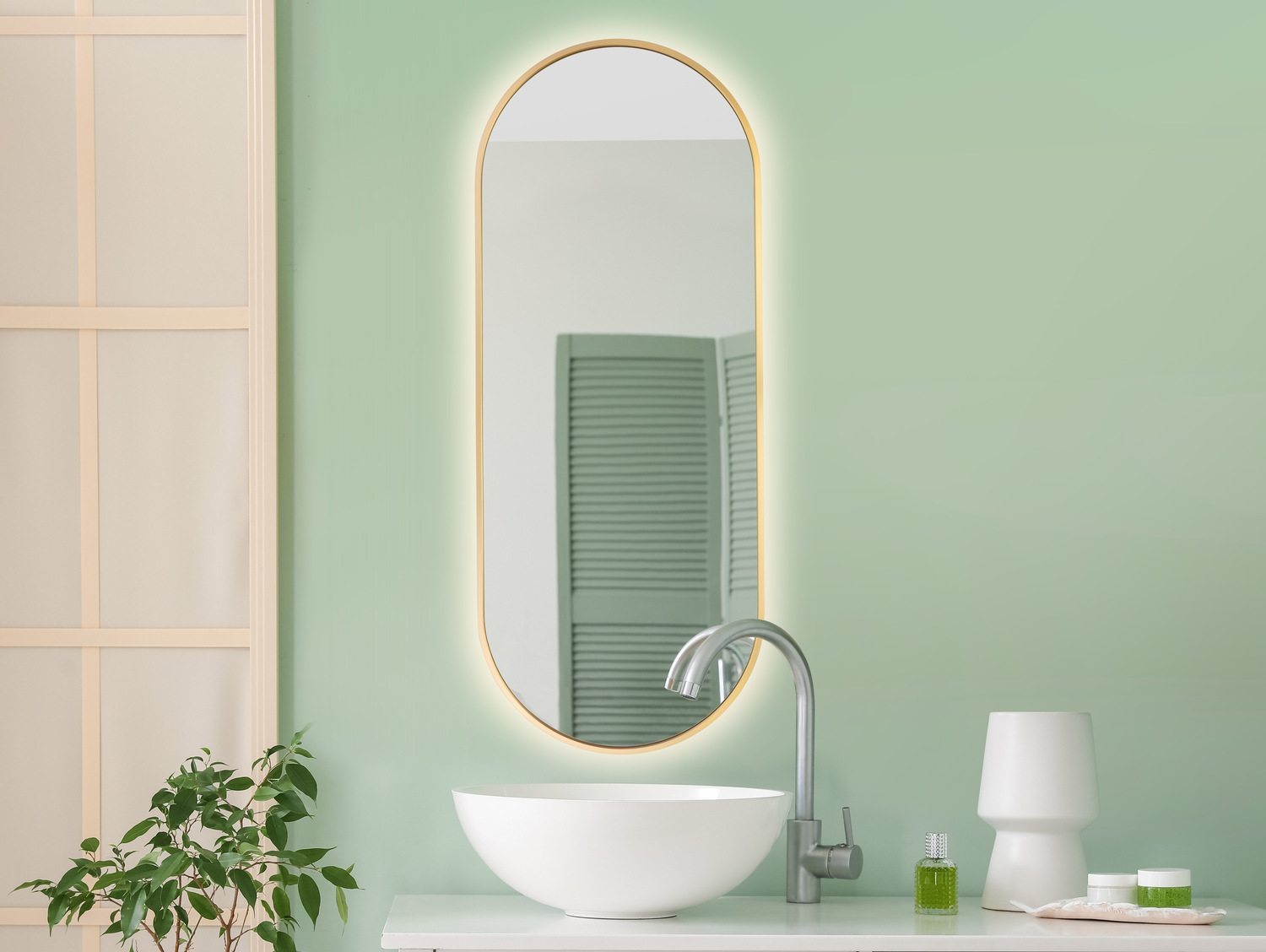 Lustro owalne w złotej ramie aluminiowej LED 50x100cm