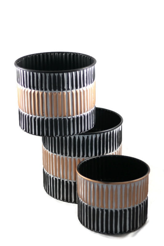 Zestaw trzech donic metalowych w kolorze czarno-beżowym
