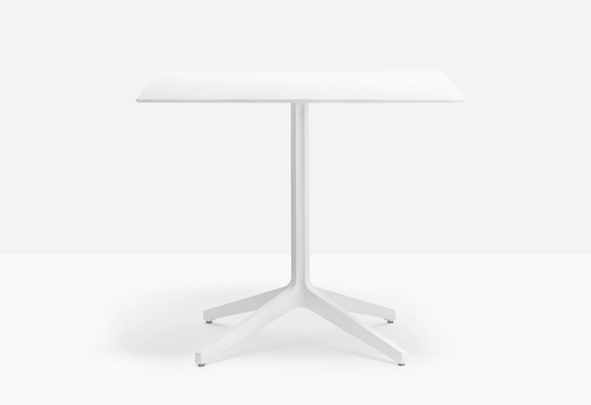 Pedrali Stolik Ypsilon 4797 70x70 cm RO Czerwony - Pedrali