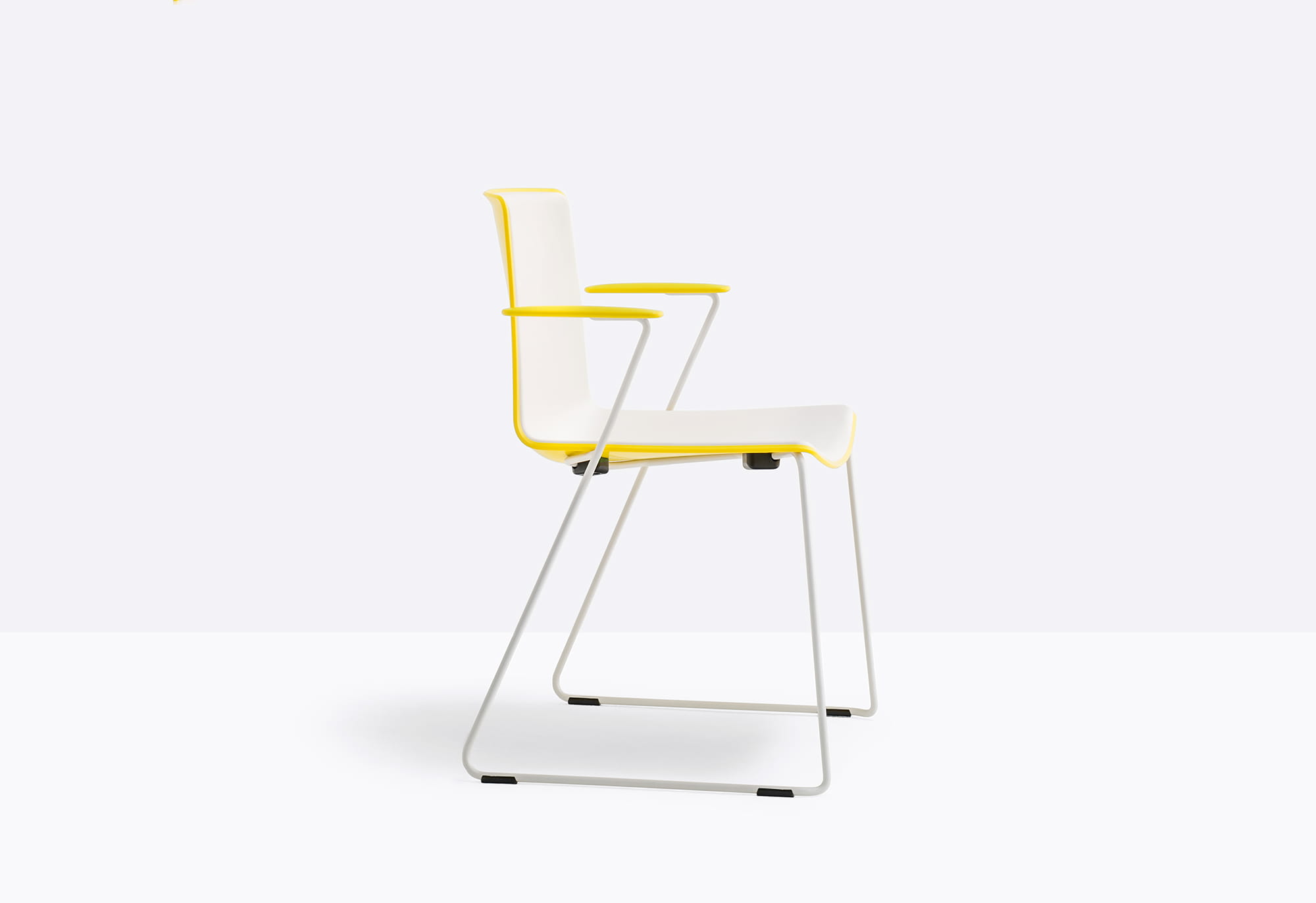 Pedrali Krzesło Tweet 898 Czarny