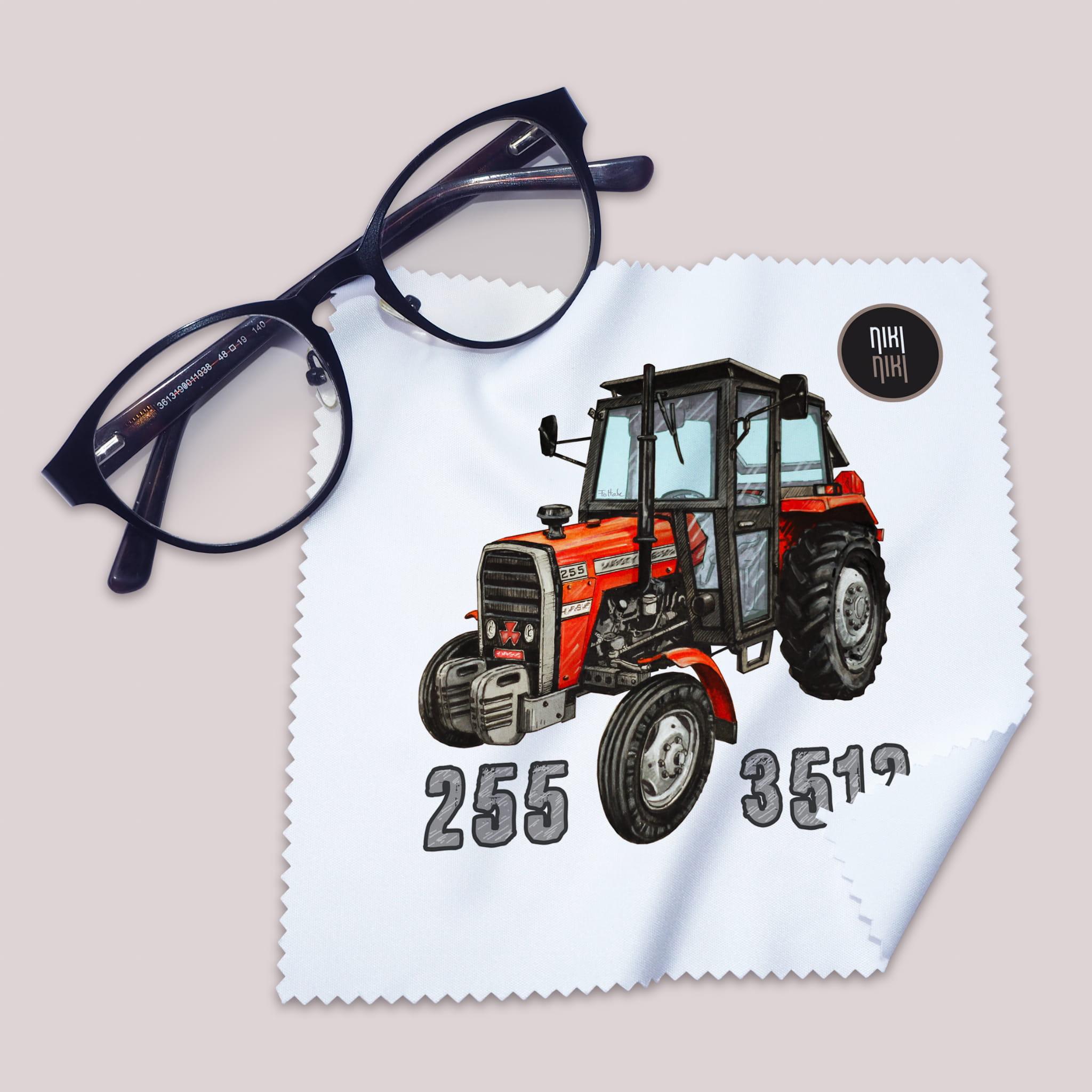 Massey Ferguson — ściereczka (Kolor nadruku: czerwony; Rodzaj nadruku: Massey Ferguson)