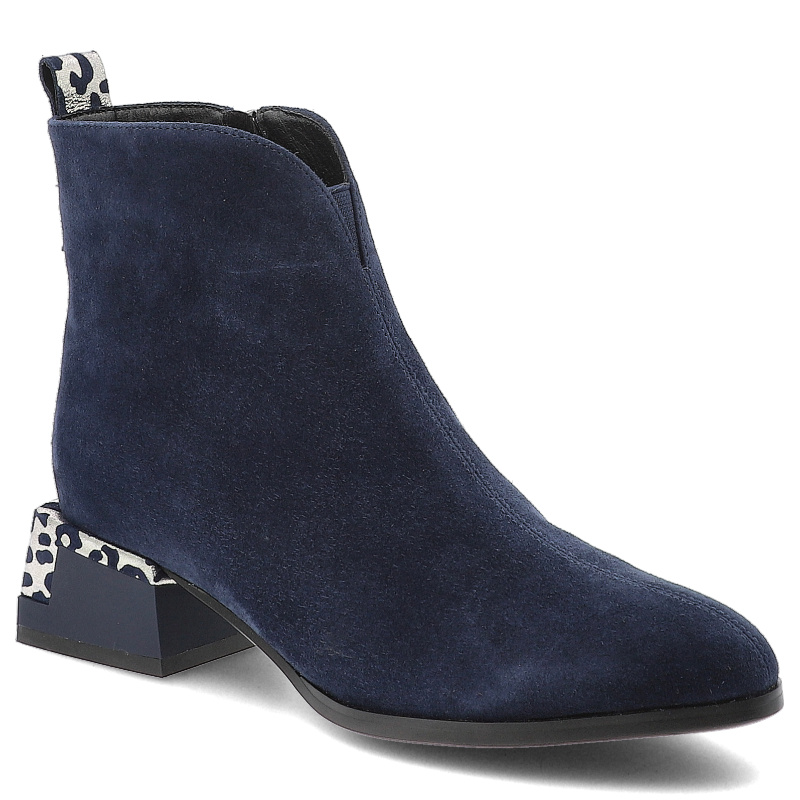 Botki damskie S. Barski, na klocku z zamszową cholewką i zapinane na suwak, granatowe, CR52-648