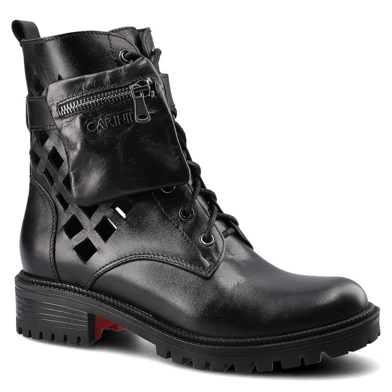 Botki damskie Carinii, wykonane z materiału o gładkiej powierzchni z wysoką cholewką ażurowymi wycięciami po bokach, czarne, B5755_E50-000-000-E18