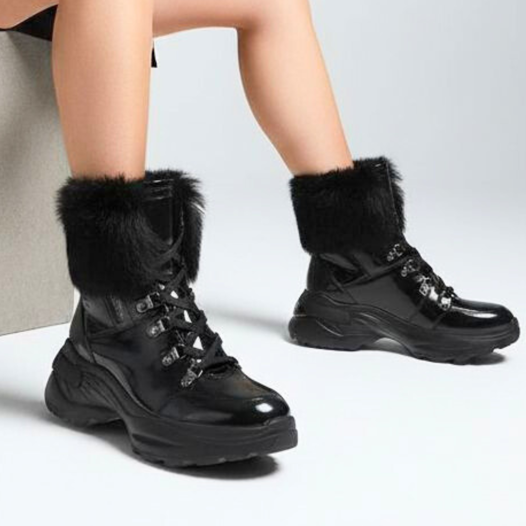 Botki damskie Chebello, naturalna skóra licowa z ocieplanym kołnierzem sznurowaną cholewką i sportową podeszwą o amortyzującym profilu, czarne, 2760-