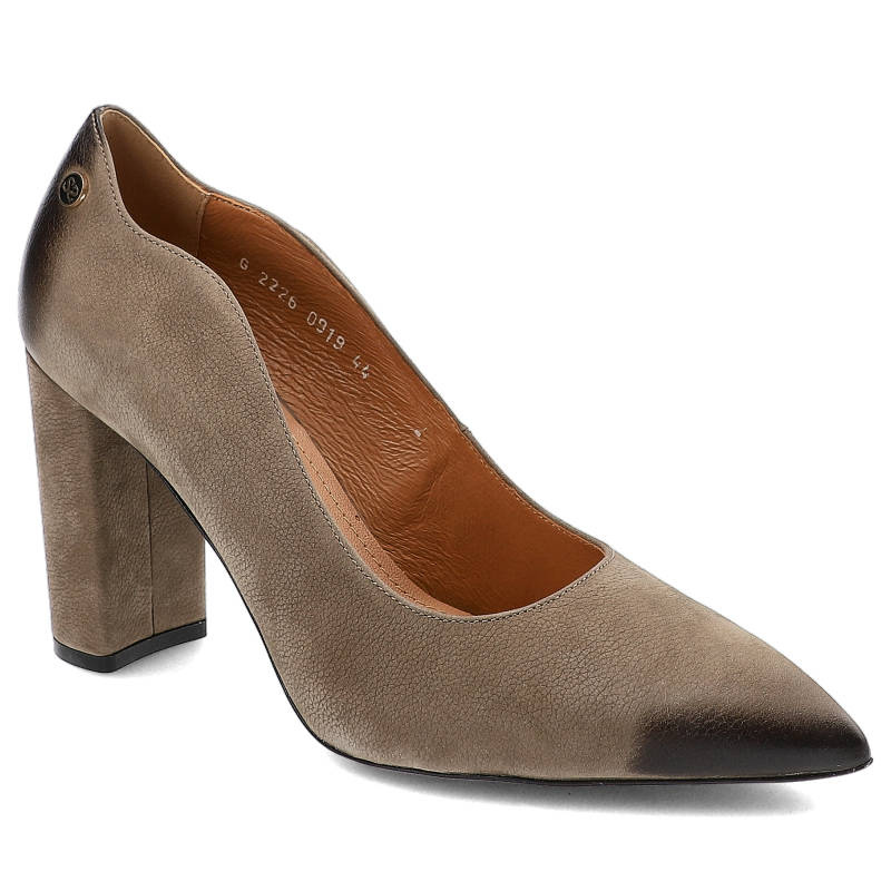 Czółenka damskie Szydłowski, eleganckie wsuwane i na obcasie, brązowe, 2226-Brazowy-670