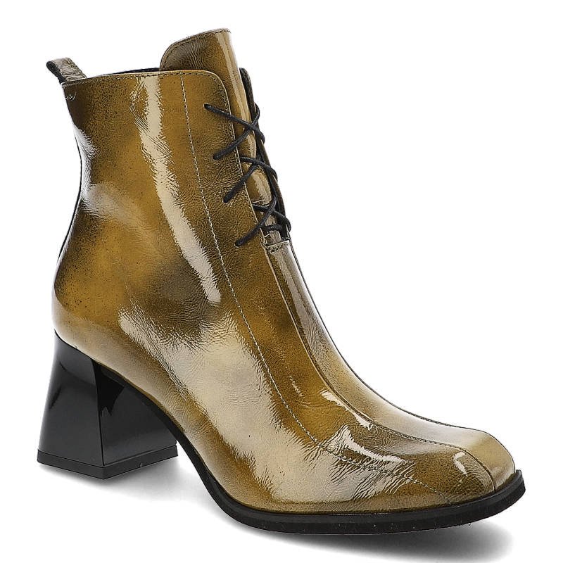 Botki damskie Clasicco, cholewka z lakierowanej skóry naturalnej z wysoką cholewką i sznurowaniem stabilny obcas o geometrycznym kształcie oraz gładk