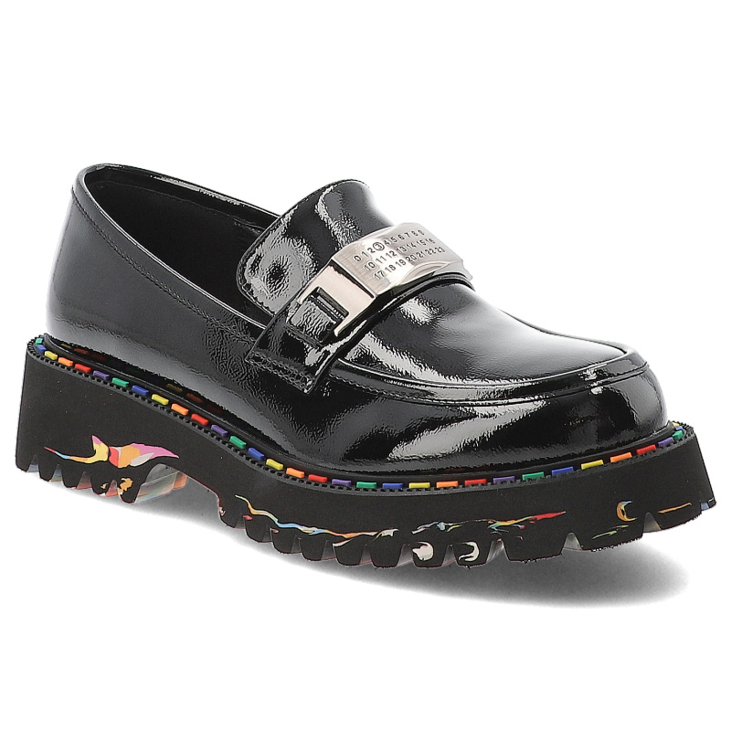 Półbuty damskie Artiker, mokasyny skórzane lakierowane z ozdobą i wsuwane na grubym obcasie, czarne, 57C0070