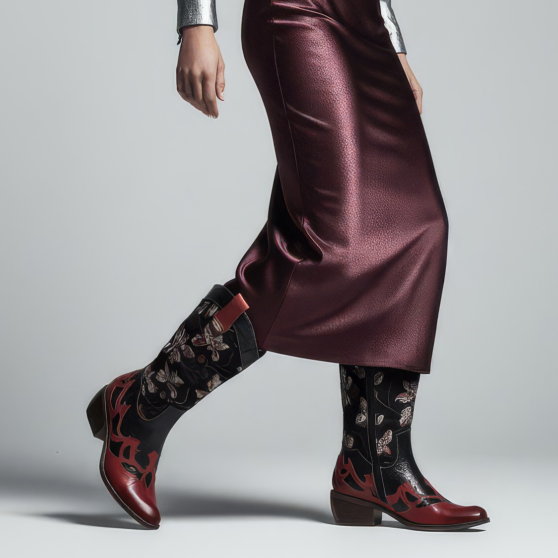 Kozaki damskie Laura Vita, wysoka cholewka skórzana zdobiona i na klocku zapinane na zamek, czerwone, SL1505-A9A