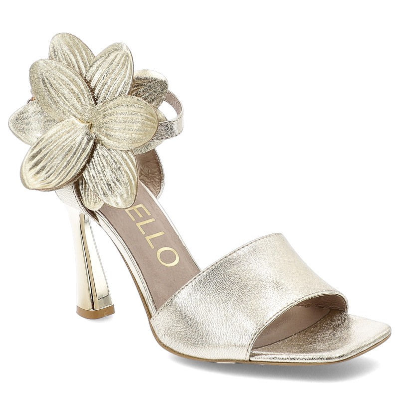 Złote Sandały Chebello Eleganckie Obuwie Damskie Z Kwiatem