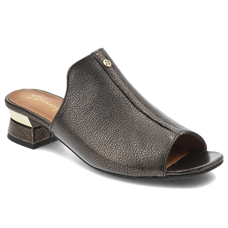 Szare Klapki Maciejka Modne Obuwie Damskie