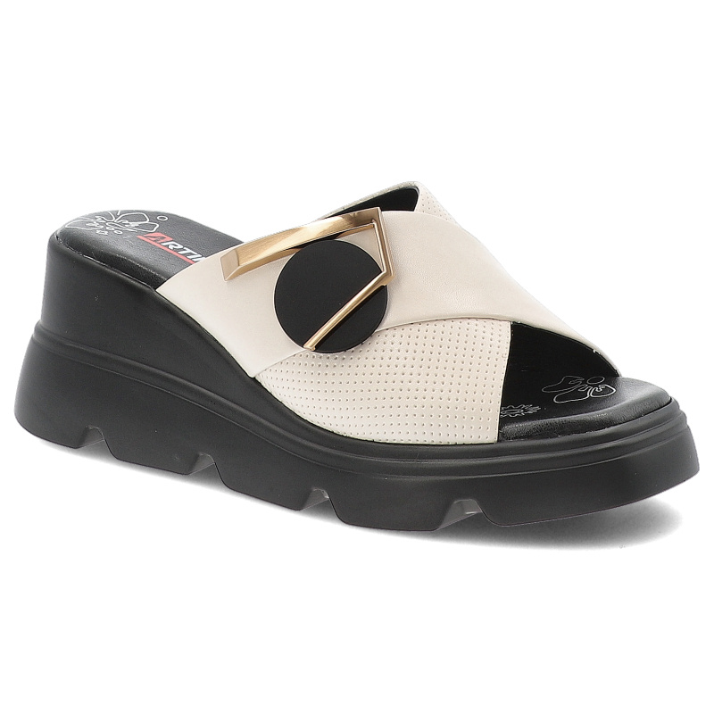 Beżowe Klapki Artiker Stylowe Obuwie Damskie Na Koturnie