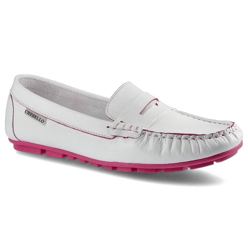Mokasyny damskie Chebello, naturalna skóra licowa z charakterystycznym przeszyciem mokasynowym paskiem na podbiciu oraz elastyczną podeszwą z kontras