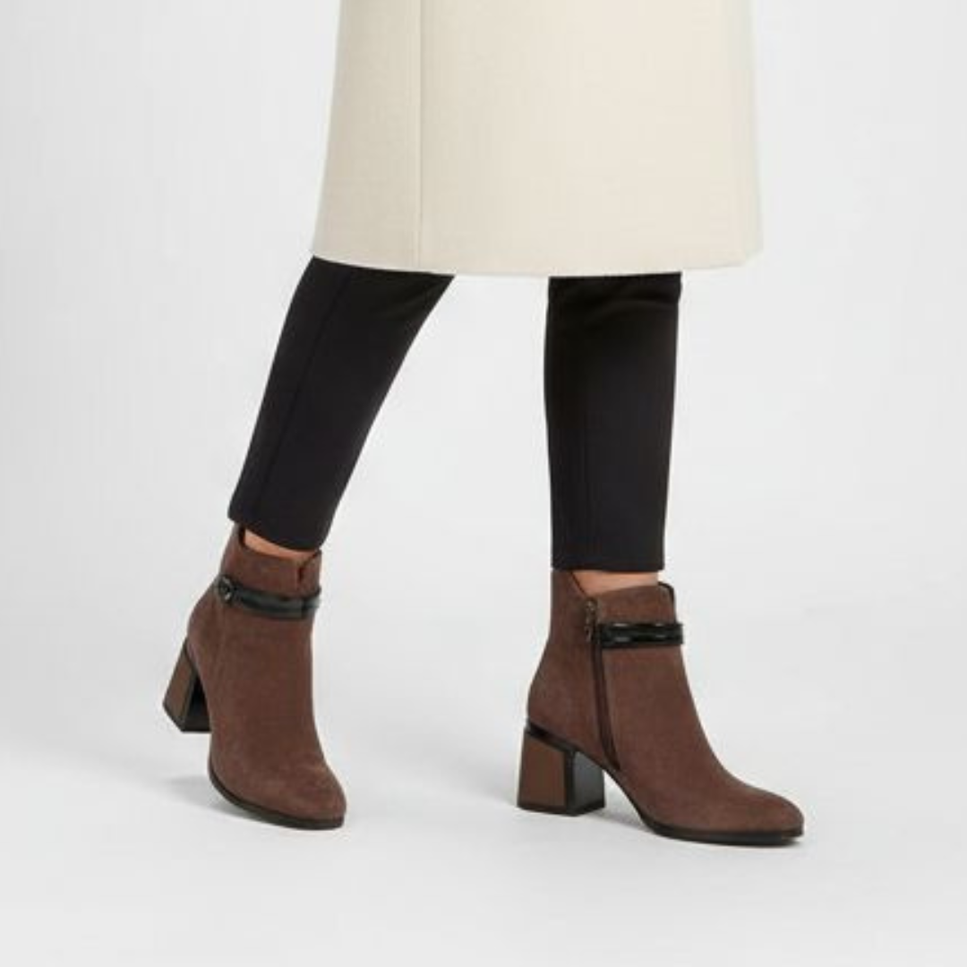 Botki damskie S. Barski, na obcasie zamszowe z futerkiem wewnątrz, brązowe, CR52-650