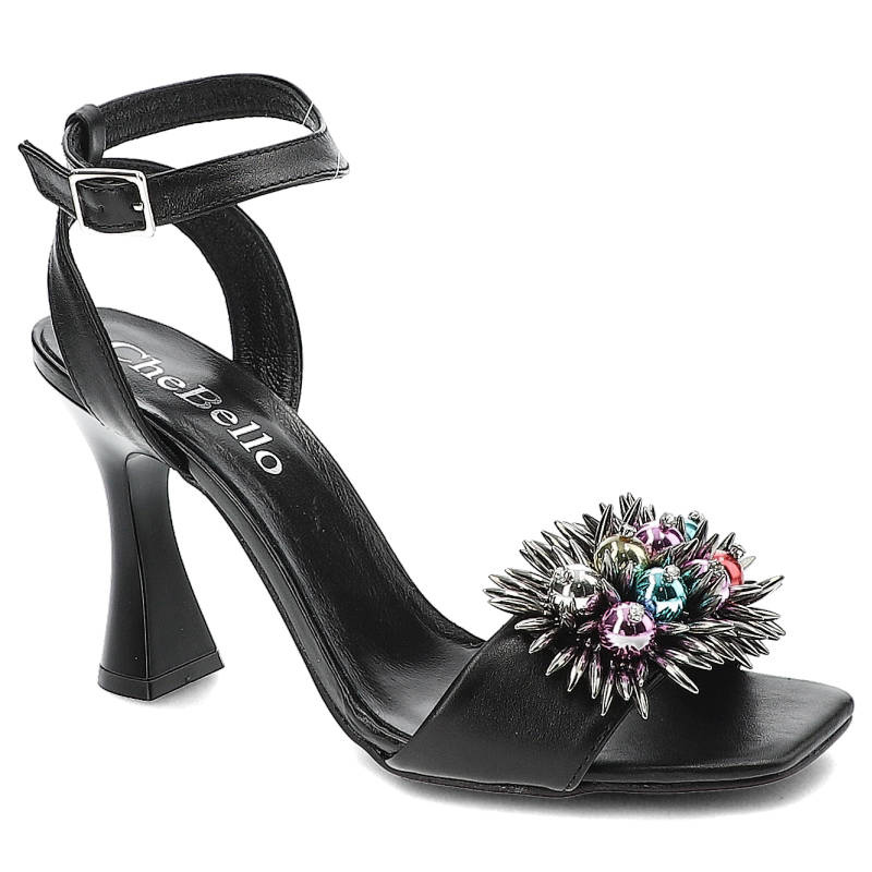 Sandały damskie Chebello, naturalna skóra licowa z paskiem wokół kostki zapinanym na klamrę efektowną aplikacją na przodzie, czarny, 2908_-160-000-PS