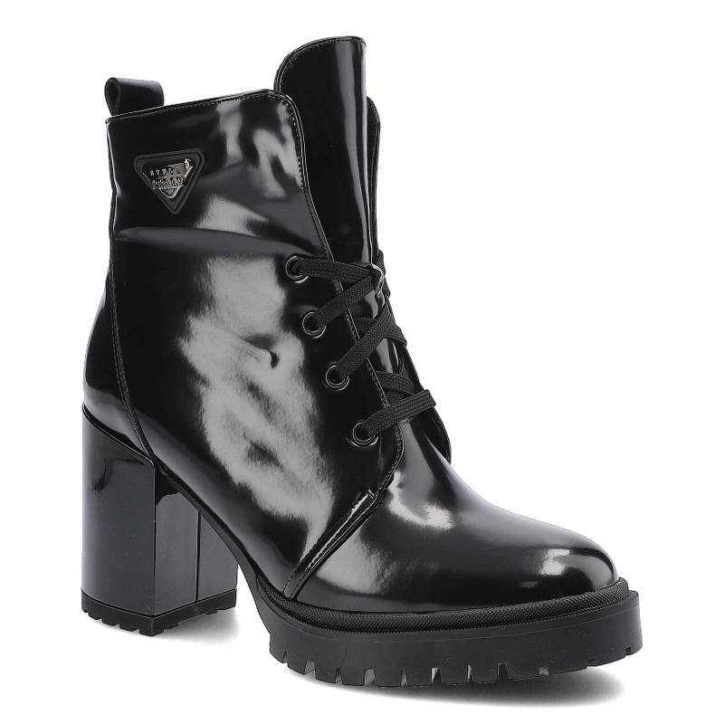 Botki damskie Karino, lakierowana cholewkaklasyczne sznurowanie i stabilny obcas na platformie, czarne, 3873-090-F