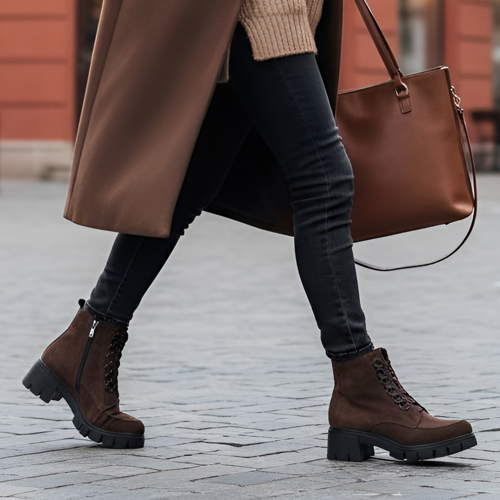 Botki damskie Armodo, ze skóry i ocieplane na stabilnym klocku, brązowe, 4477A-W