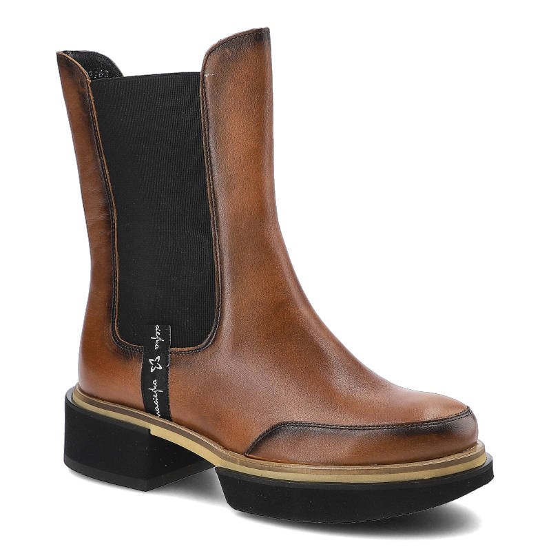 Botki damskie Maciejka, naturalna skóra licowa cholewka z elastycznymi wstawkami po bokach wsuwana konstrukcja stabilny obcas masywna podeszwa, rude,