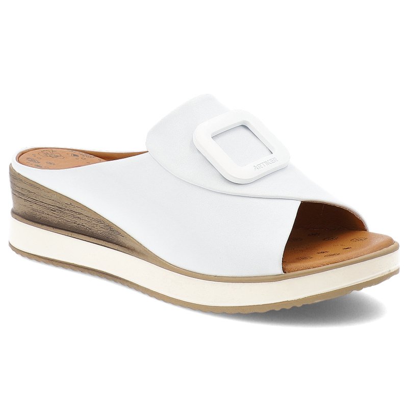 Klapki damskie Artiker, ze skóry naturalnej na koturnie z wygodnymi wkładkami, białe, 56C2144