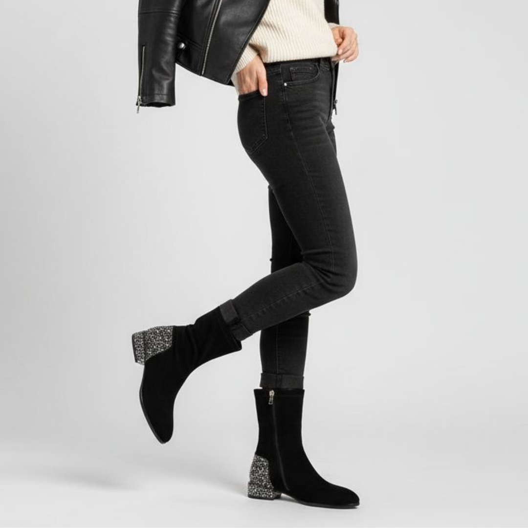 Botki damskie S. Barski, materiałowe z cyrkoniami na pięcie na płaskim obcasie, czarne, MR52-164