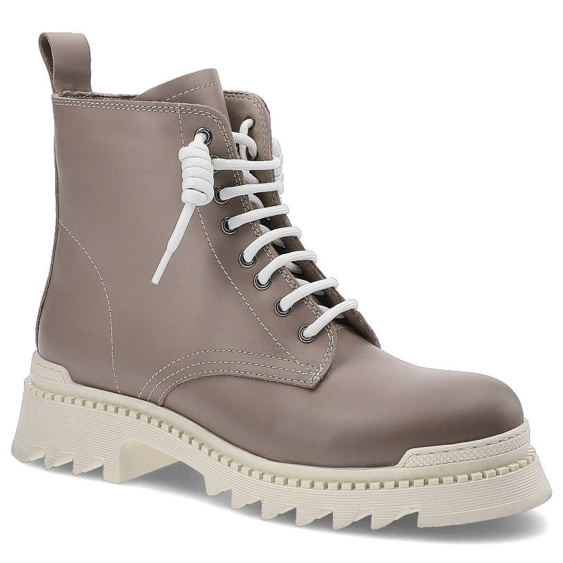 Botki damskie Artiker, trzewik za kostkę cholewka gładka z przeszyciami sznurowanie pętla z tyłu masywna podeszwa z bieżnikiem zaznaczony nosek natur