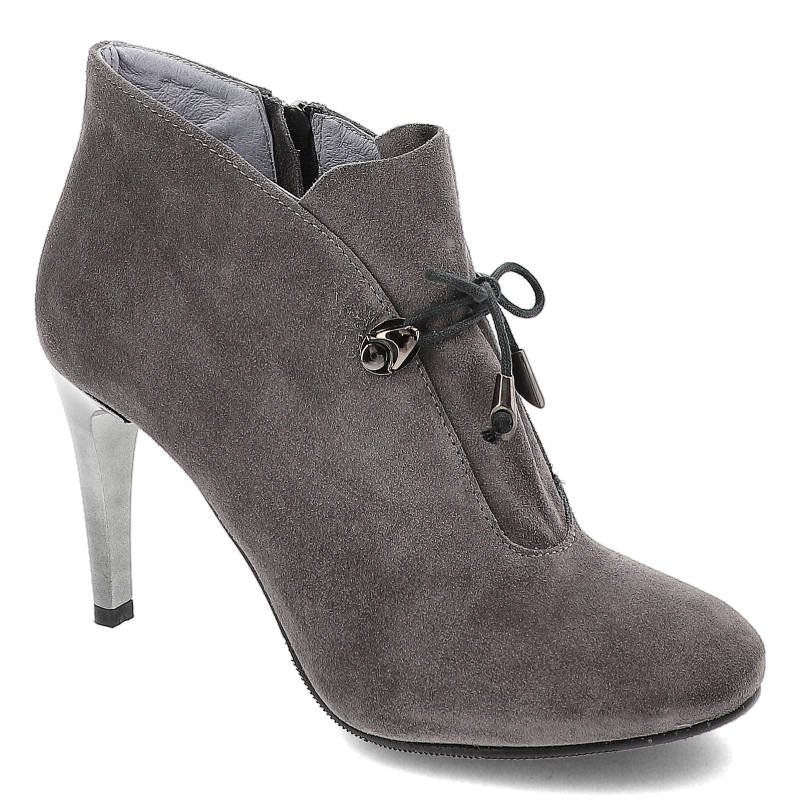 Botki damskie Karino, skóra nubukowa z delikatnym sznurowaniem i zapięciem z boku i na szpiczastym obcasie, szare, 1850-002-P