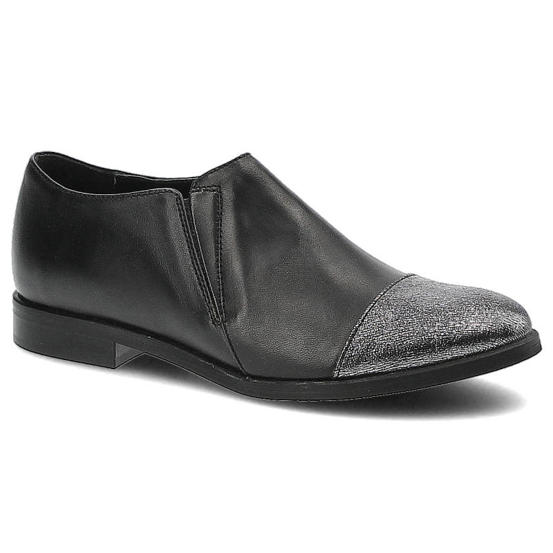 Półbuty damskie Karino, naturalna skóra licowa z błyszczącym noskiem i na płaskiej podeszwie, czarne, 1682-076-P
