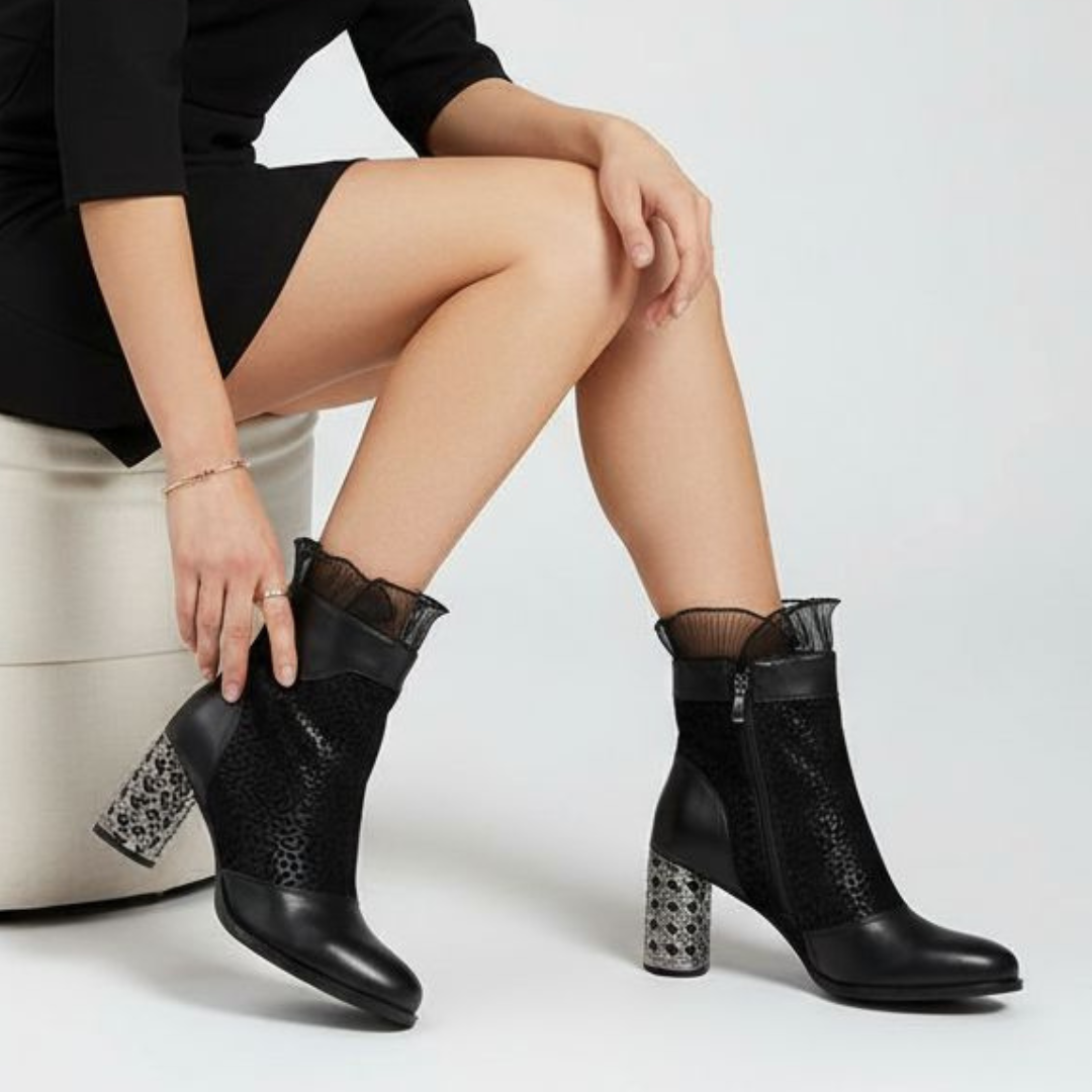 Botki damskie S. Barski, na wysokim obcasie ze skóry i bogato zdobione, czarne, MR52-140