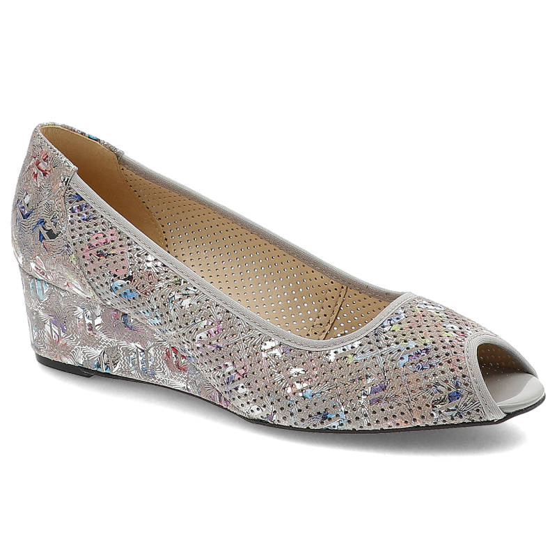 Czółenka damskie Gamis, perforowane z otwartymi palcami, beżowe, 3369