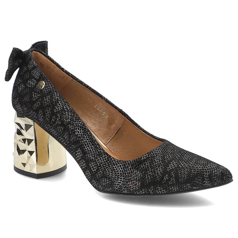 Czółenka damskie Maciejka, naturalna skóra o dekoracyjnej fakturze z elegancką cholewką w szpic oraz stabilnym obcasem z ozdobnym wykończeniem, czarn
