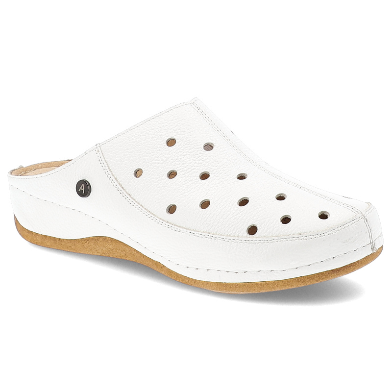 Białe Klapki Armodo Wygodne Obuwie Damskie