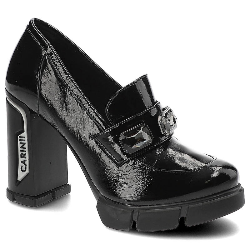 Półbuty damskie Carinii, lakierowana skóra naturalna masywna podeszwa z wyraźnym bieżnikiem, czarne, B8586-070