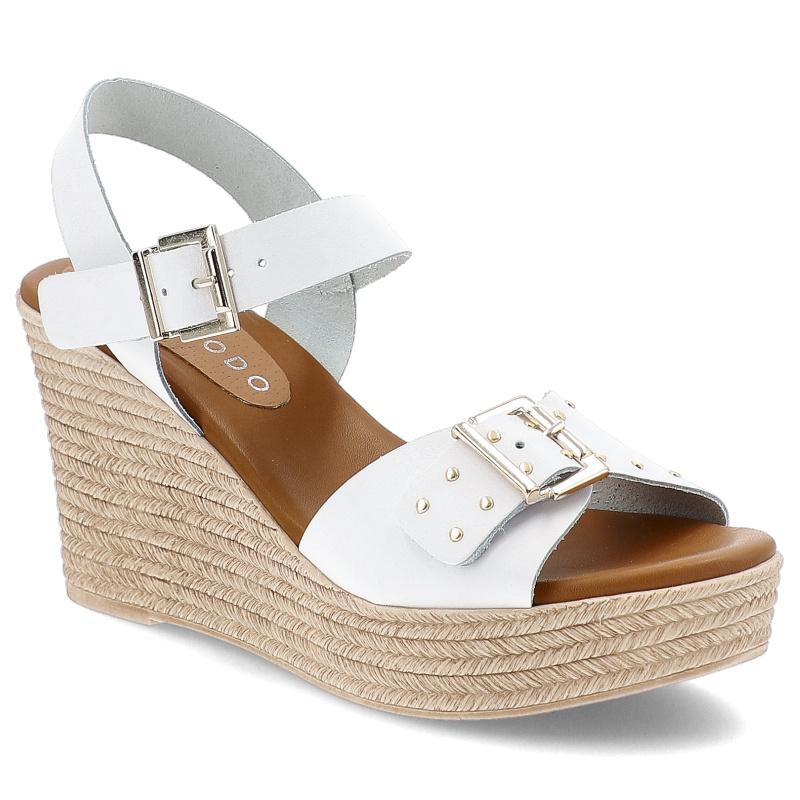 Sandały damskie Armodo, na koturnie skórzane boho z klamrą i na sprzączkę, białe, 1906-109