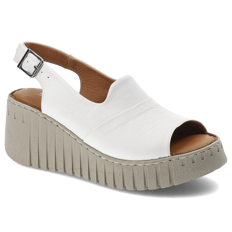 Białe Sandały Artiker Wygodne Obuwie Damskie