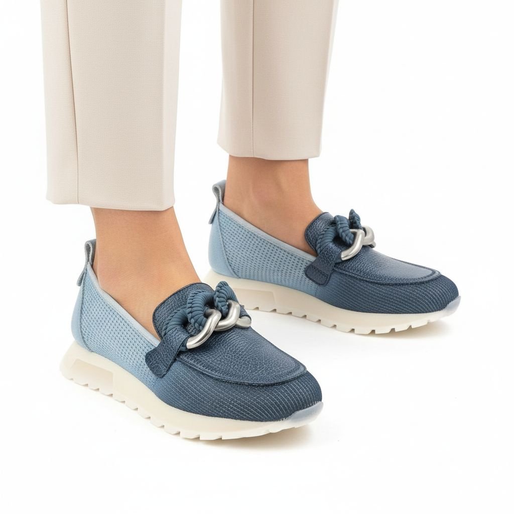 Półbuty damskie Hispanitas, ze skóry naturalnej z tekstylnymi wstawkami z siateczki i wsuwanym krojem, niebieskie, SHV264834 Sumatra-V26 Celeste Bole