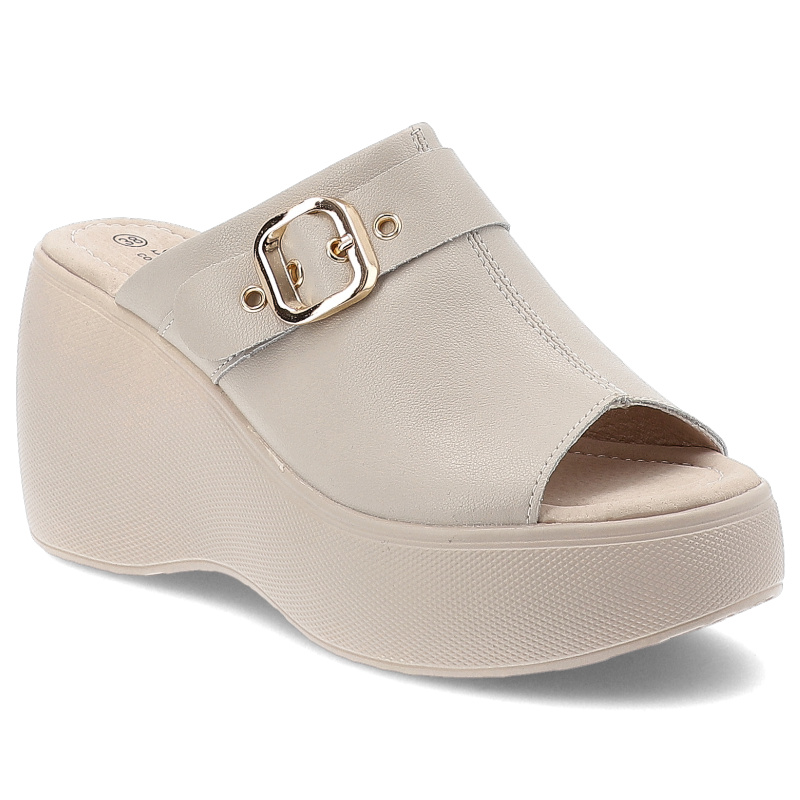 Klapki damskie S. Barski, eleganckie na koturnie z klamrą i z miękkimi wkładkami, beżowe, LR51-542