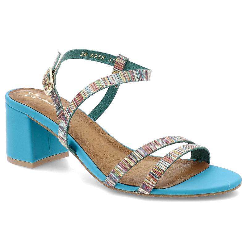 Sandały damskie Maciejka, skórzane licowe na klocku zapinane sprzączką, niebieskie, 06958-06-00-0