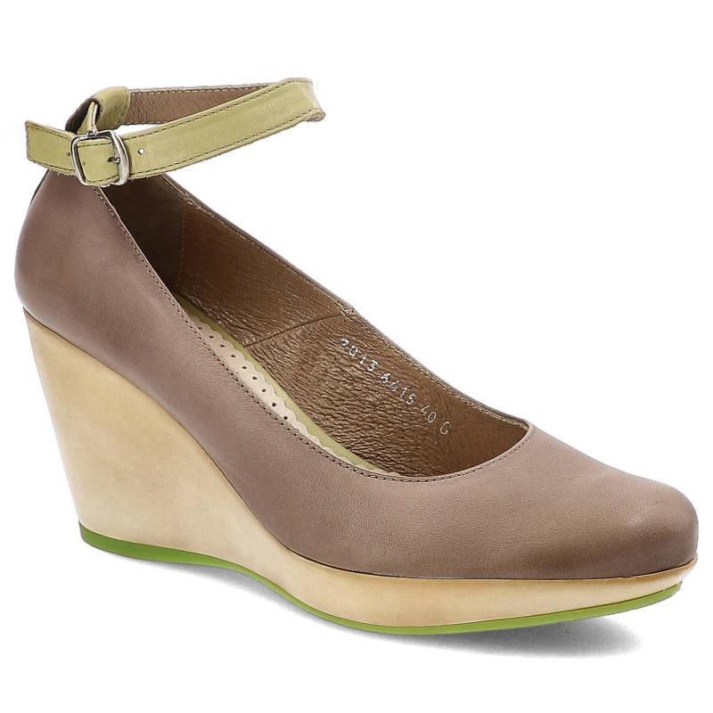 Półbuty damskie Simen, na koturnie zapinane na sprzączkę, brązowe, 6415-Braz-147-186