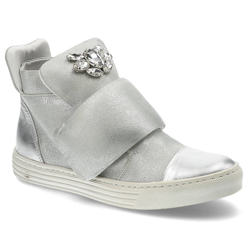 Botki damskie Carinii, skórzane i na płaskim obcasie, srebrne, B3522_G32-F73-000-996